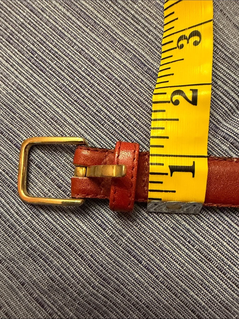 Women’s brown leather belt